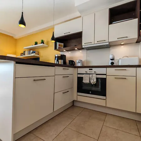 Beautiful Panoramic Sea View Mar Apartment